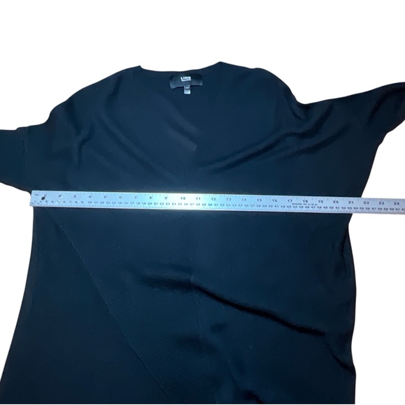 LINE KNITWEAR Modal Cashmere Blend Black Vee Neck Sweater Drop Shoulders US Sz S - Picture 5 of 8